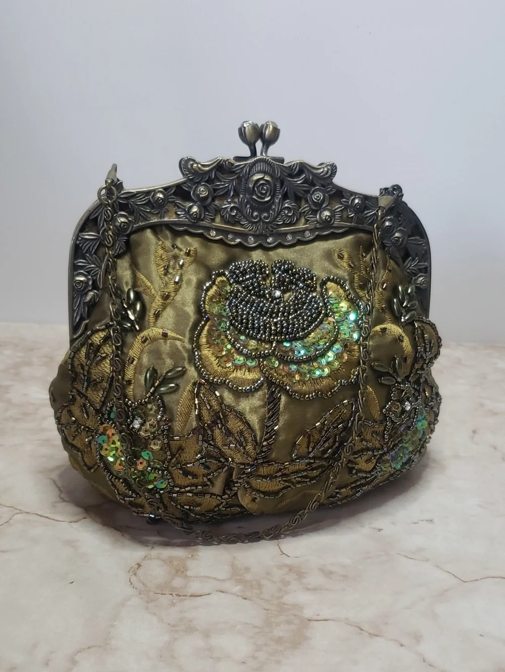 Green Beaded Victorian Style Metal Frame Floral Mini Evening Bag